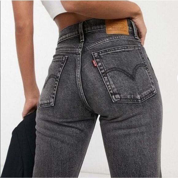 Levi's Denim - Levi's Wedgie Crop Straight Fit Black Embers Wash